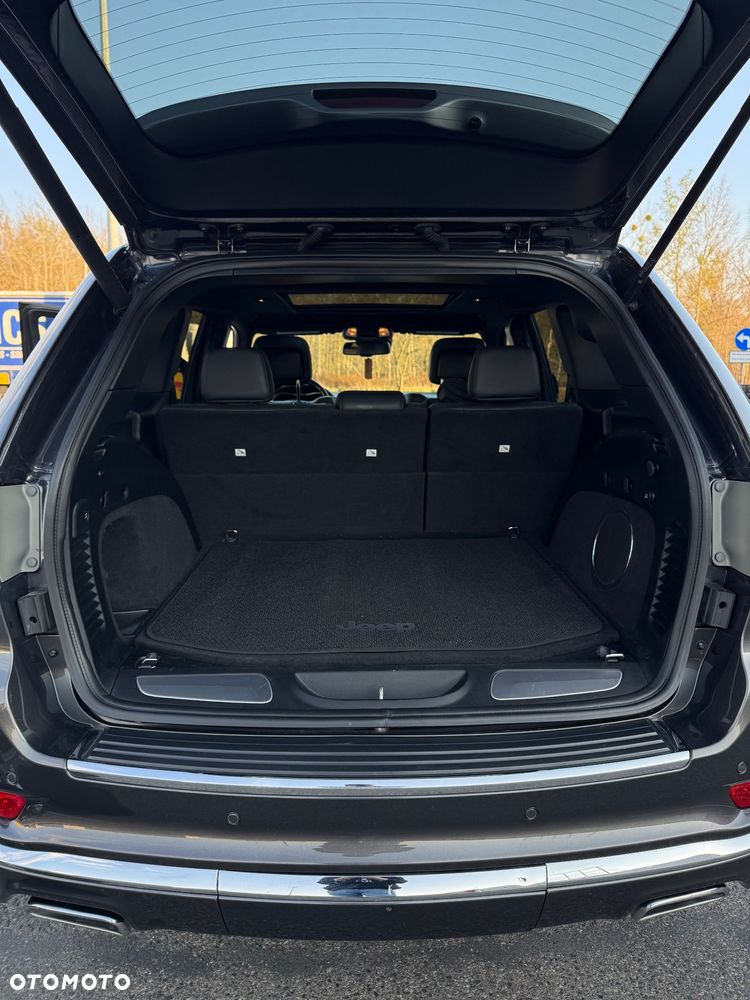 Jeep Grand Cherokee 3.6 V6 Summit - 26