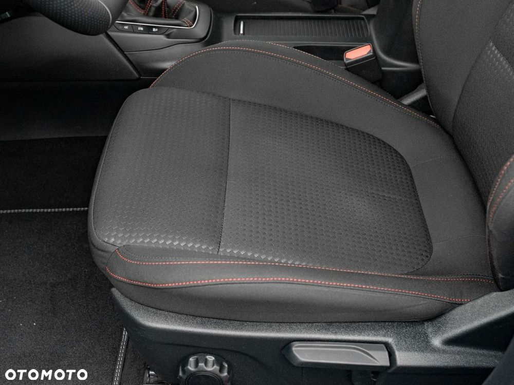 Ford Focus 1.0 EcoBoost ST-Line - 12
