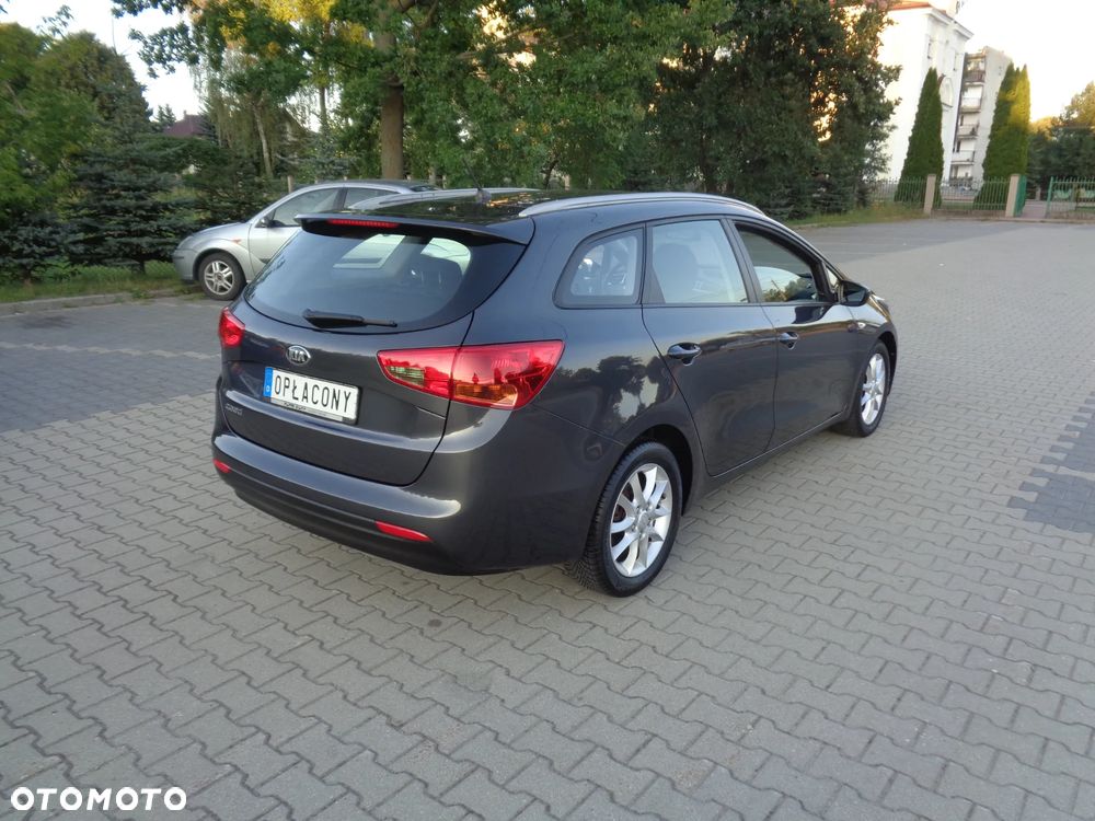 Kia Ceed 1.6 GDI Platinum Edition - 4