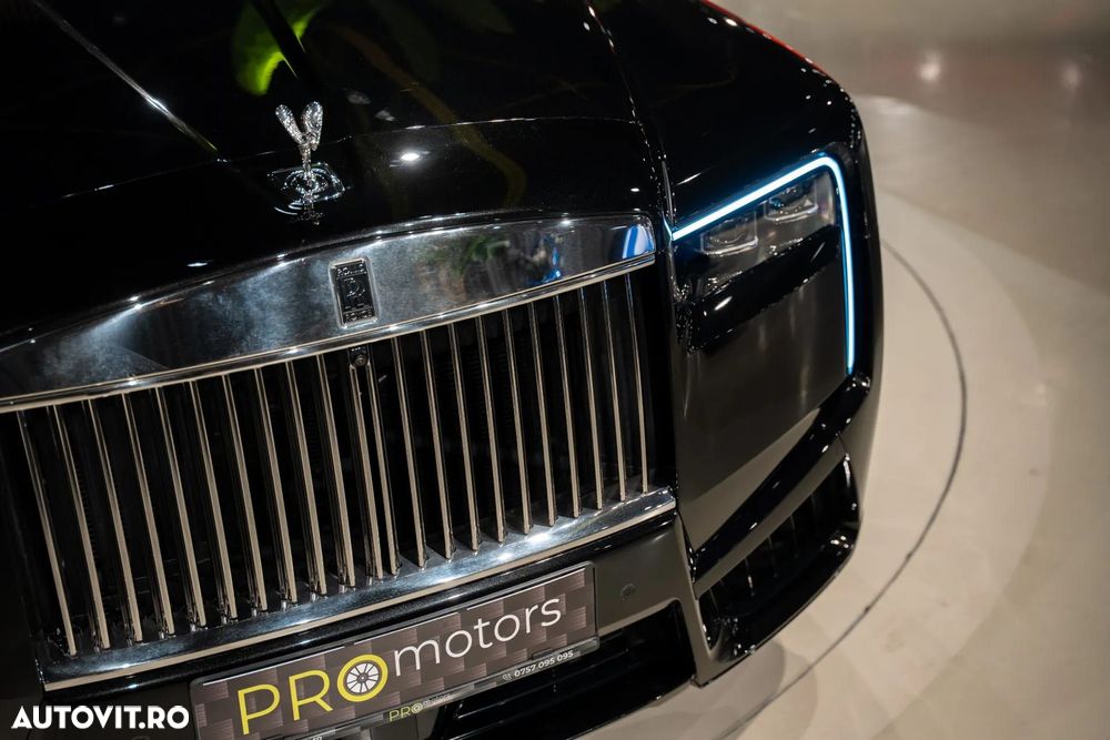 Rolls-Royce Cullinan - 8