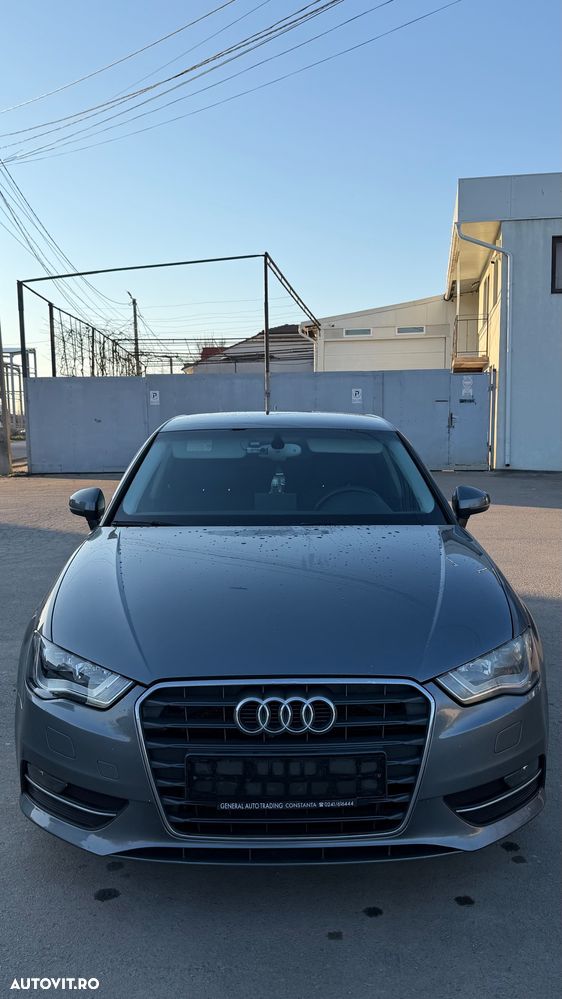 Audi A3 2.0 TDI clean Ambiente - 2