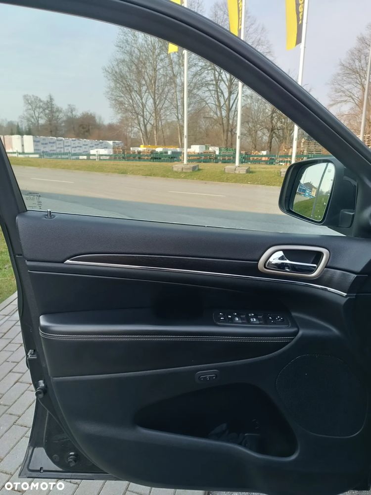 Jeep Grand Cherokee 3.0 CRD Limited - 21