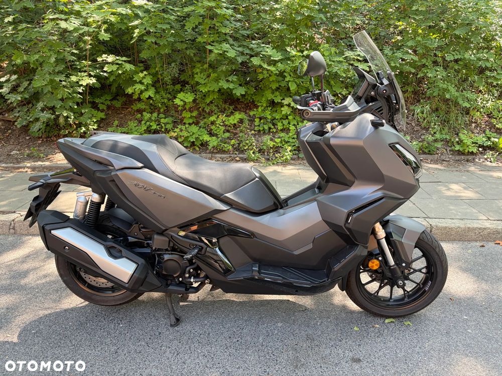 Honda ADV350 - 7