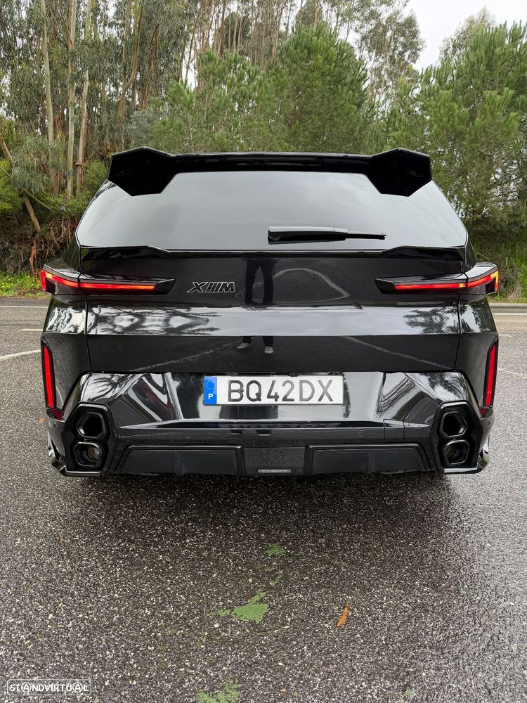 BMW XM - 8