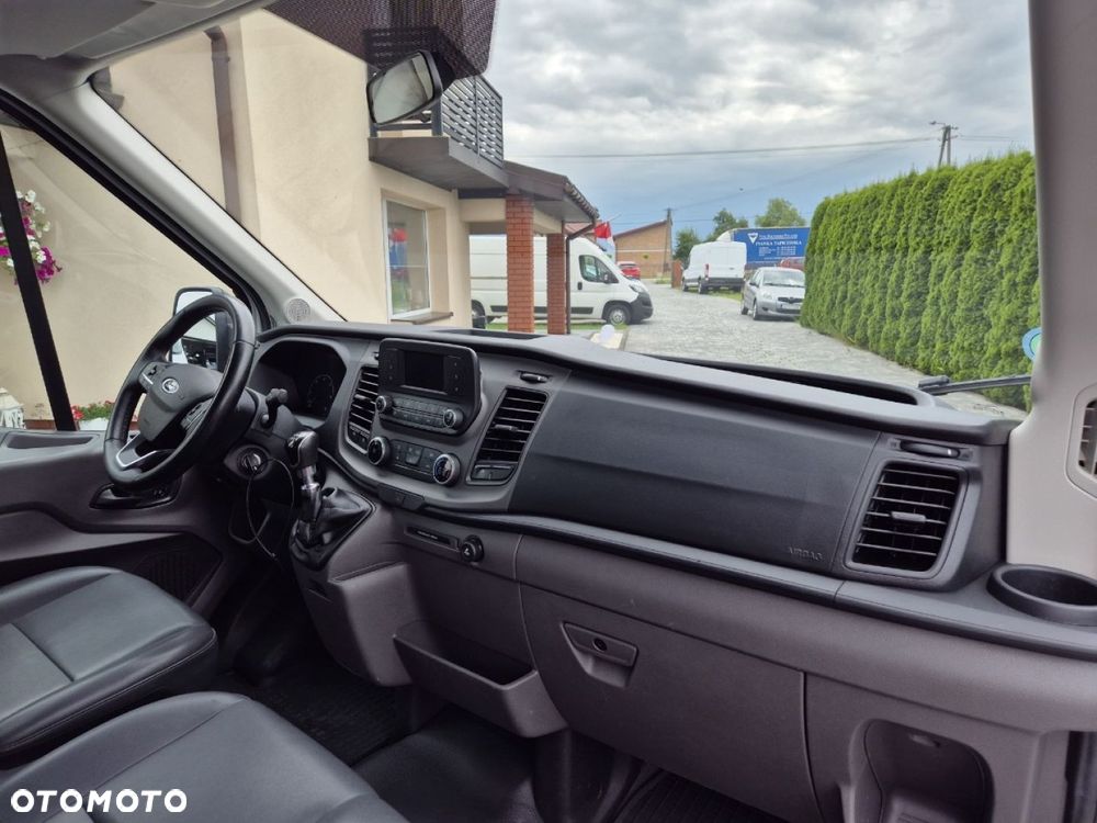 Ford Transit - 13