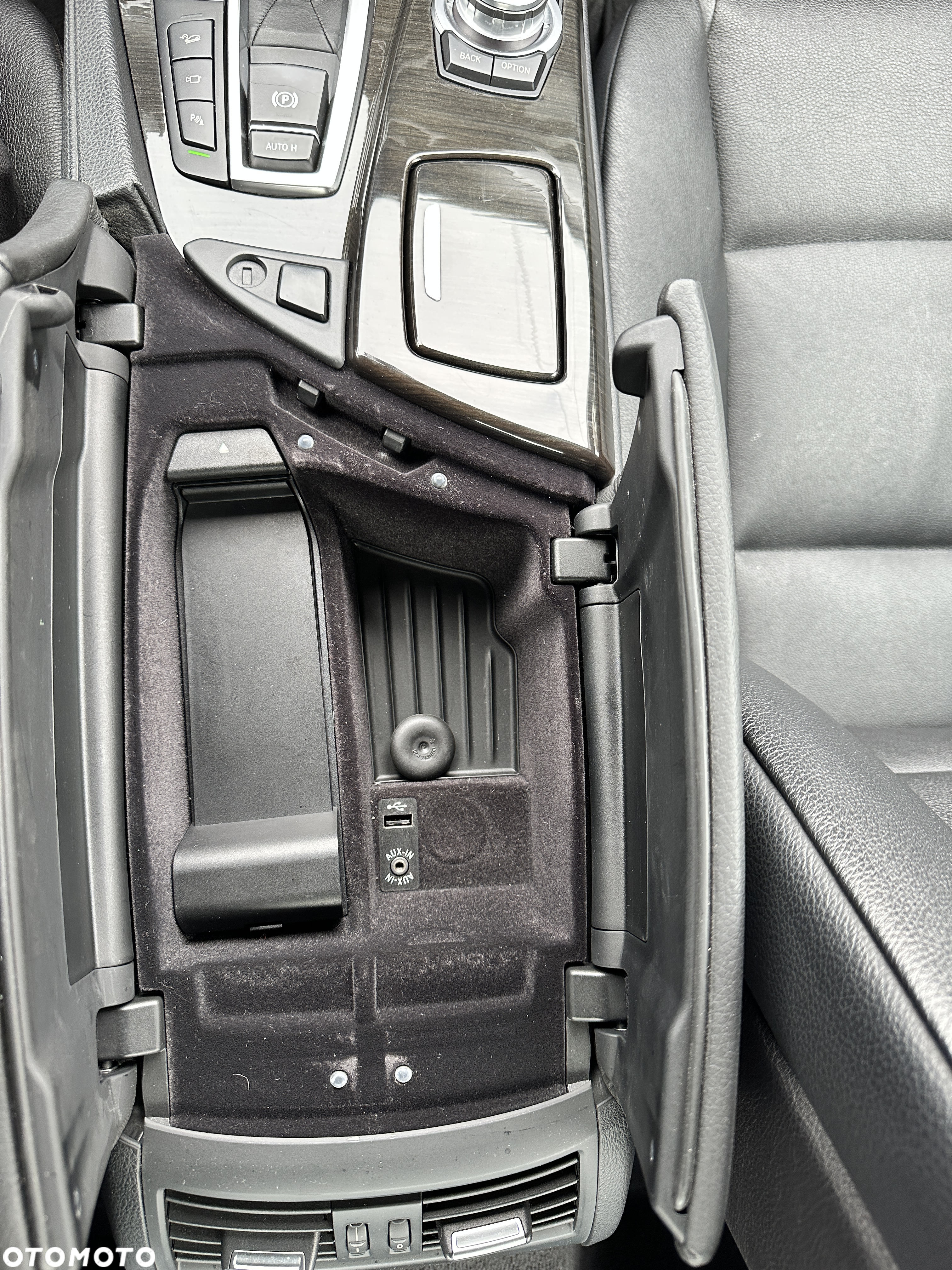 BMW Seria 5 525d xDrive Luxury Line - 32