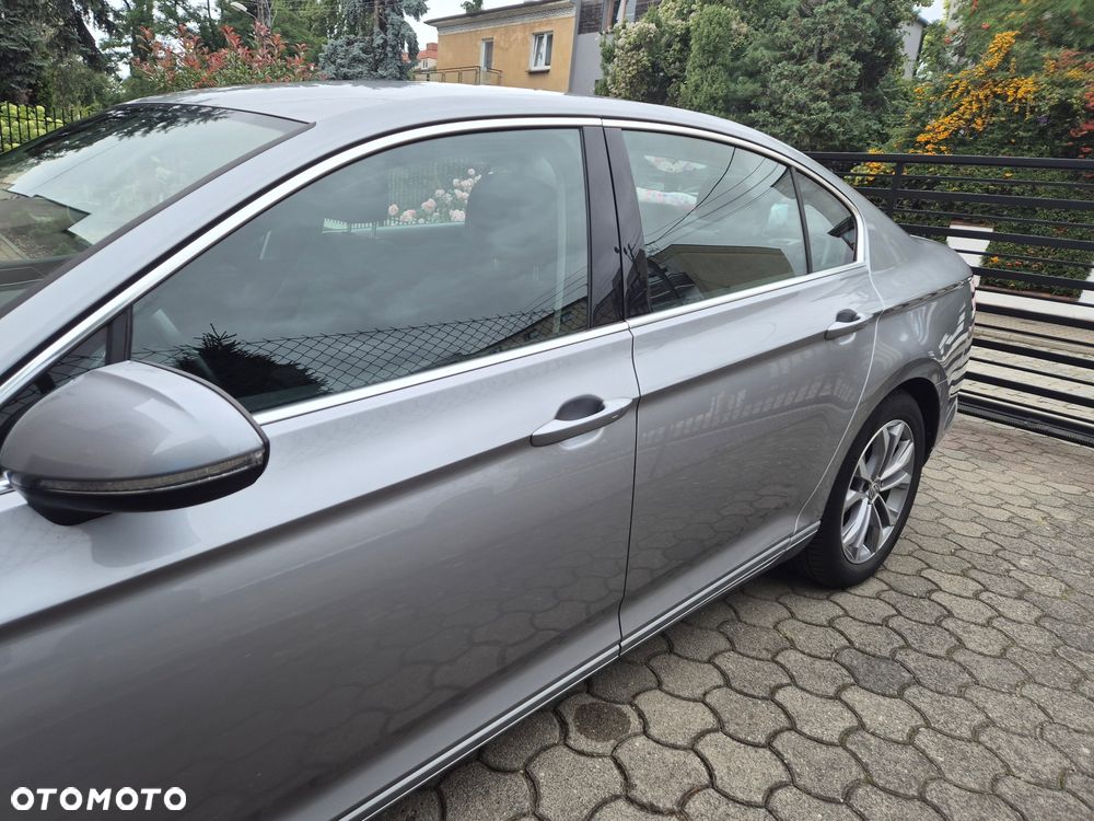 Volkswagen Passat 1.5 TSI EVO Business - 6