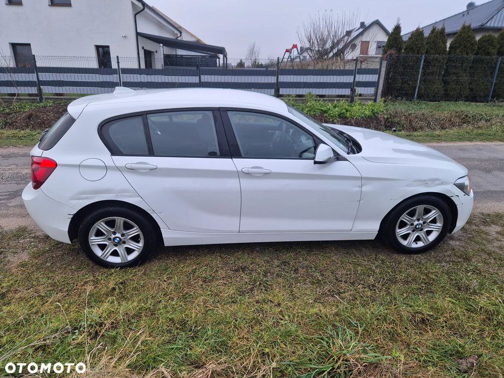 BMW Seria 1 116i - 7