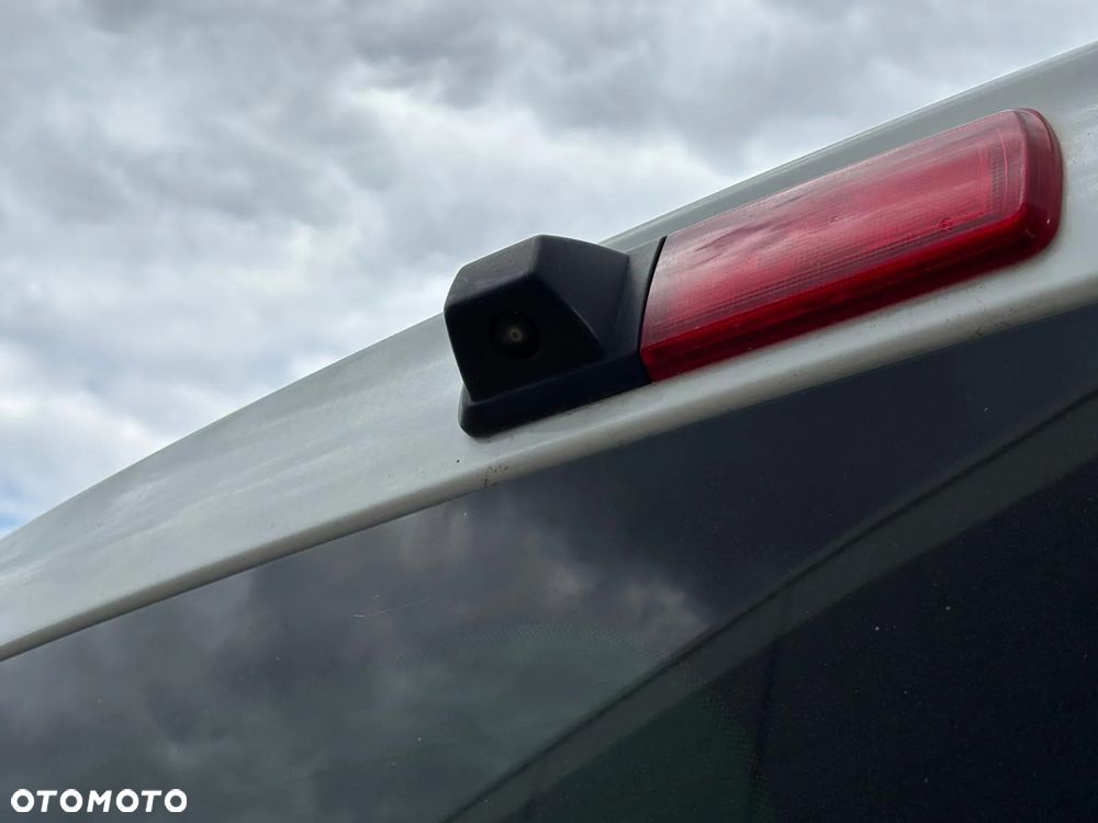 Renault Trafic Grand SpaceClass 2.0 dCi - 5