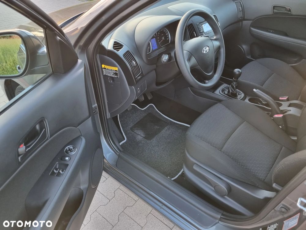 Hyundai i30 1.4 Blue Classic - 16