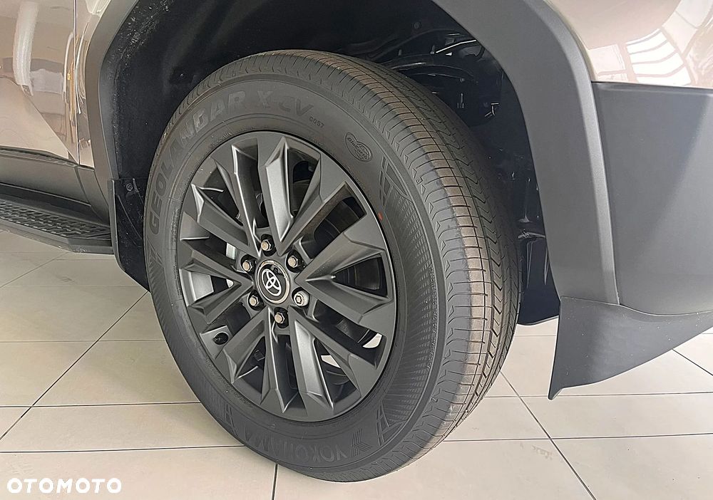 Toyota Land Cruiser LC 2.8 D-4D mHEV Executive - 33
