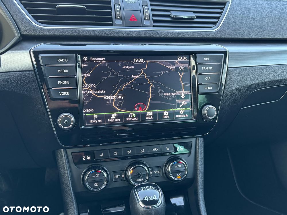 Skoda Superb 2.0 TDI 4x4 Style DSG - 26