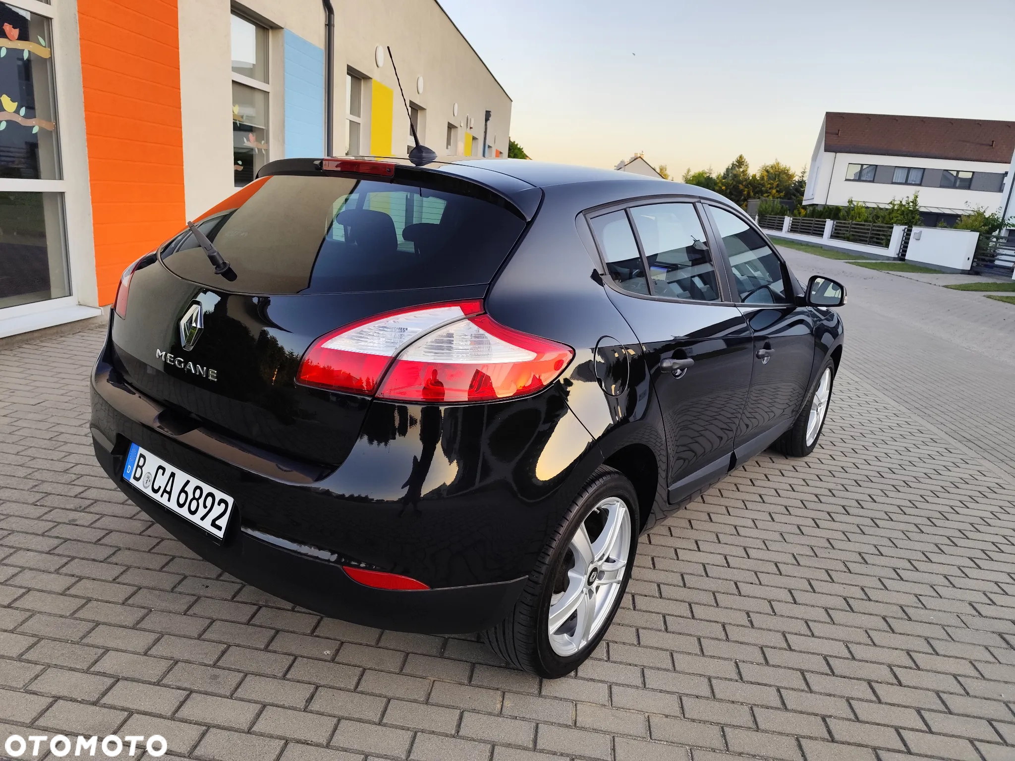 Renault Megane 1.6 16V 100 TomTom Edition - 10
