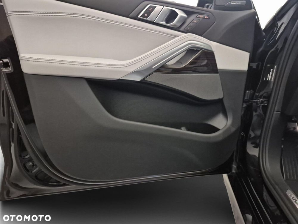BMW X6 - 12