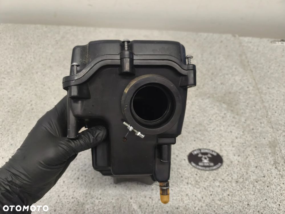 Airbox, obudowa filtra powietrza Triumph Trident 660 2022 - 2