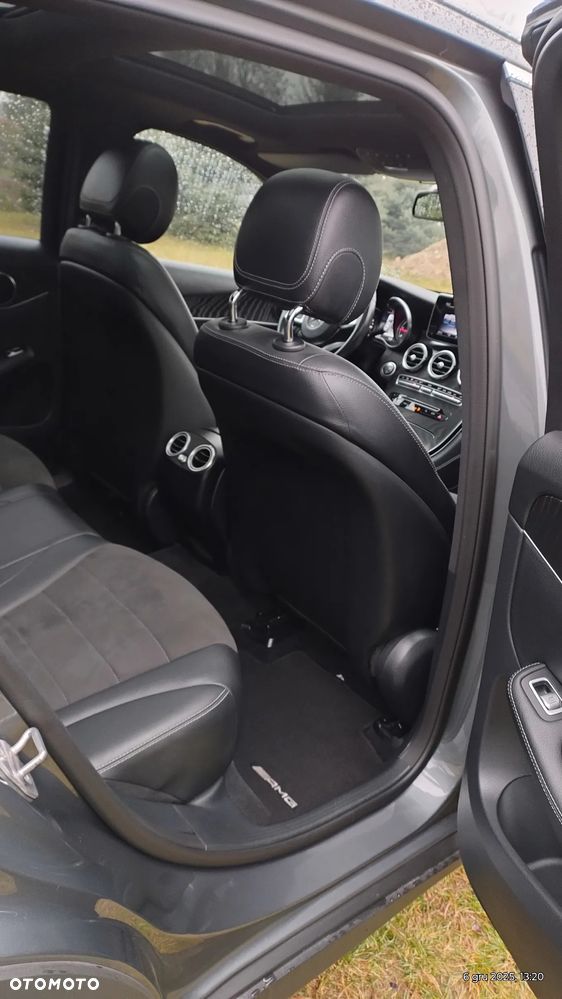 Mercedes-Benz GLC 220 d 4Matic 9G-TRONIC AMG Line - 31