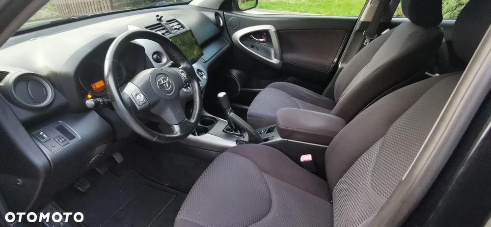 Toyota RAV4 2.0 4x4 Sol - 13