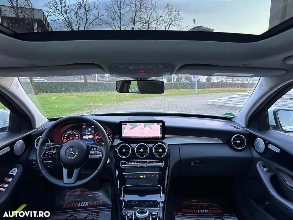 Mercedes-Benz C 220 d 4MATIC 9G-TRONIC - 25