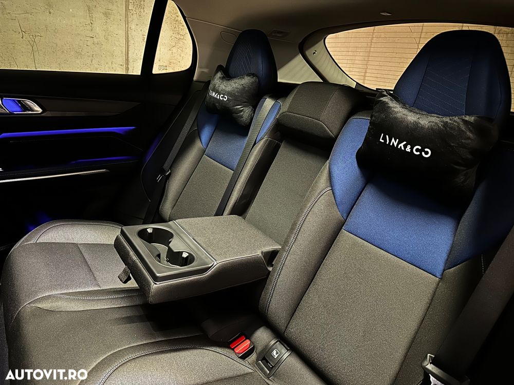 Lynk&Co 01 - 19
