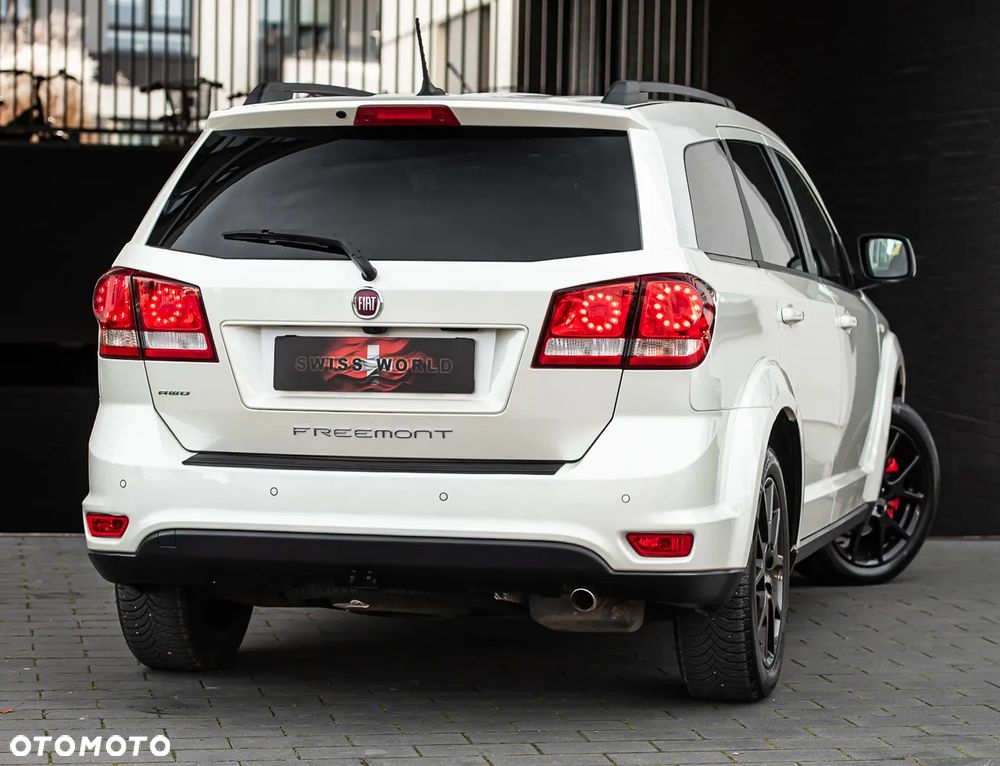 Fiat Freemont 2.0 Multijet 16V DPF Automatik Allrad Black Code - 6