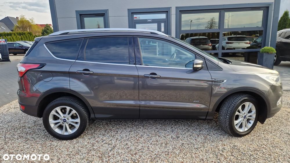Ford Kuga 2.0 TDCi 4x4 Titanium - 28