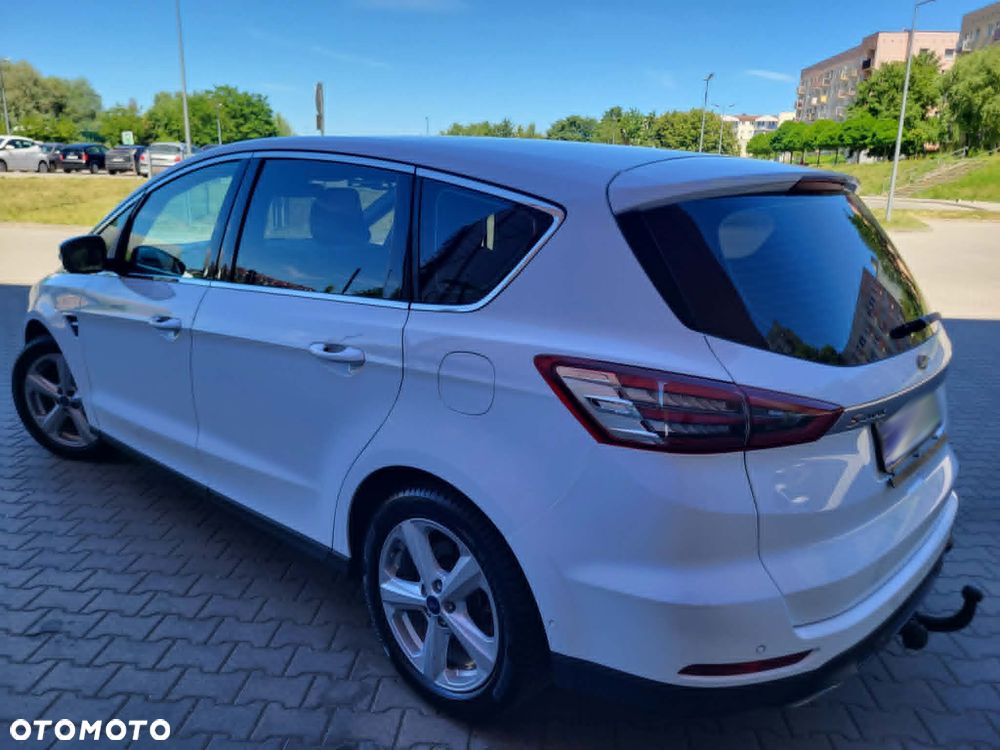 Ford S-Max 2.0 TDCi Titanium PowerShift - 6