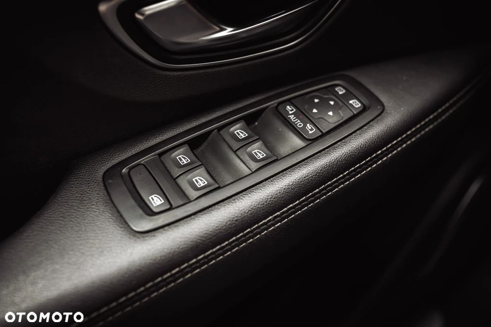 Renault Scenic - 25
