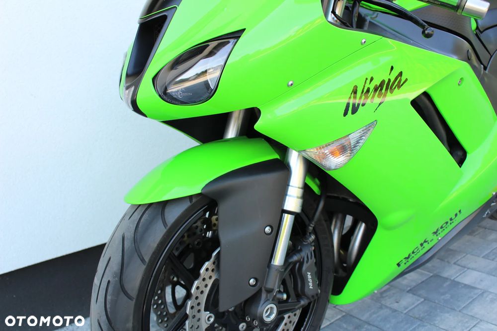Kawasaki ZXR - 11