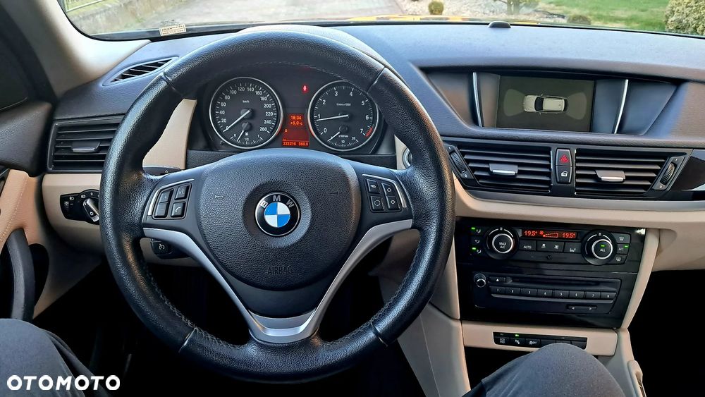 BMW X1 - 16