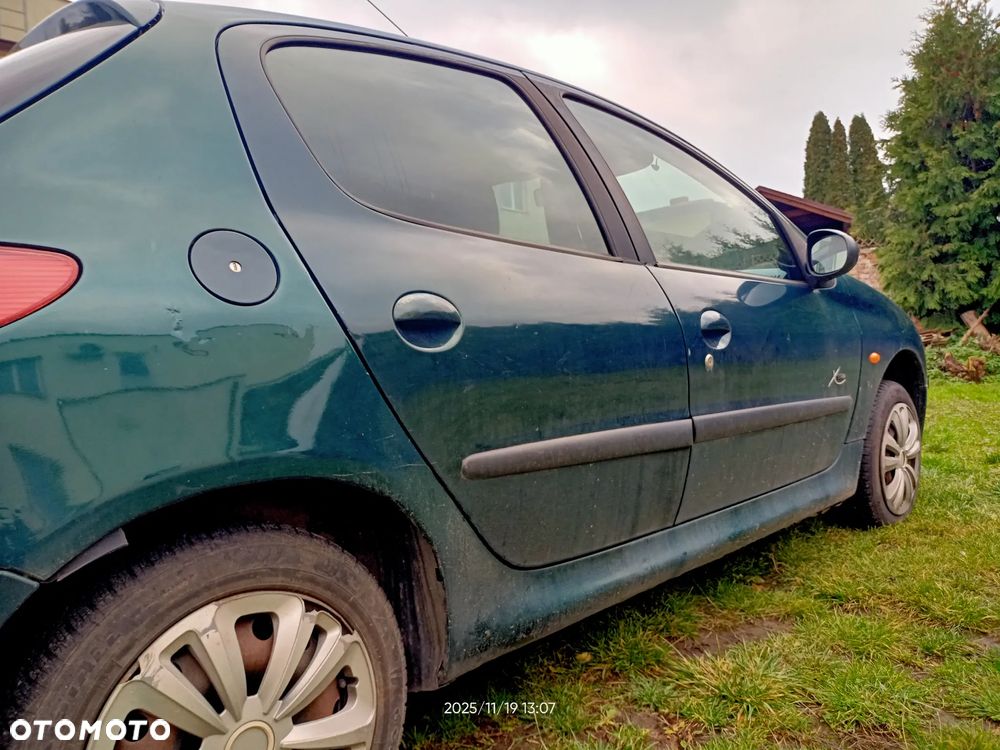 Peugeot 206 1.1 X-Line - 3
