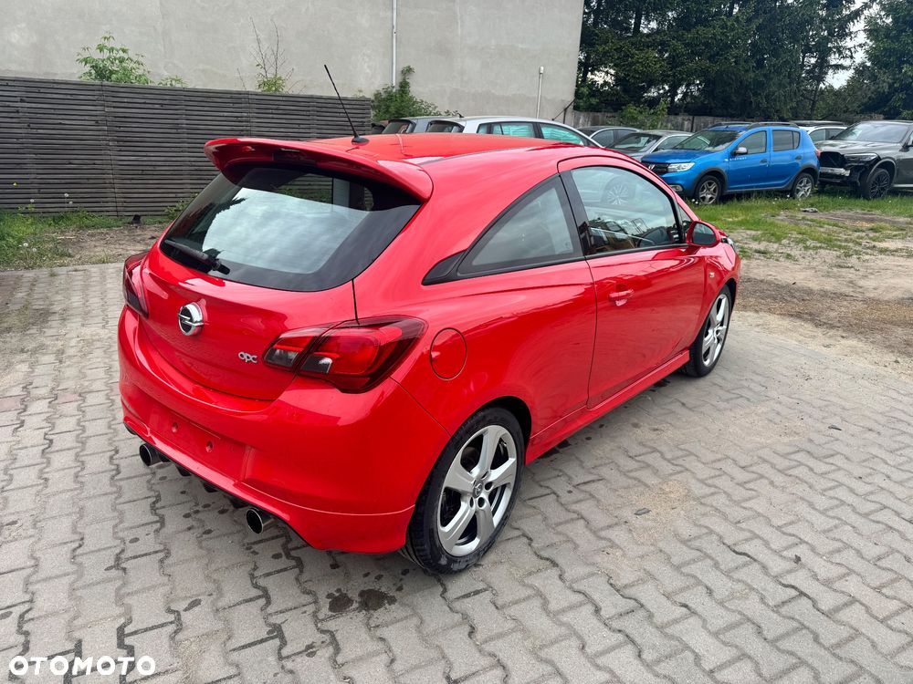 Opel Corsa 1.6 Turbo OPC - 9