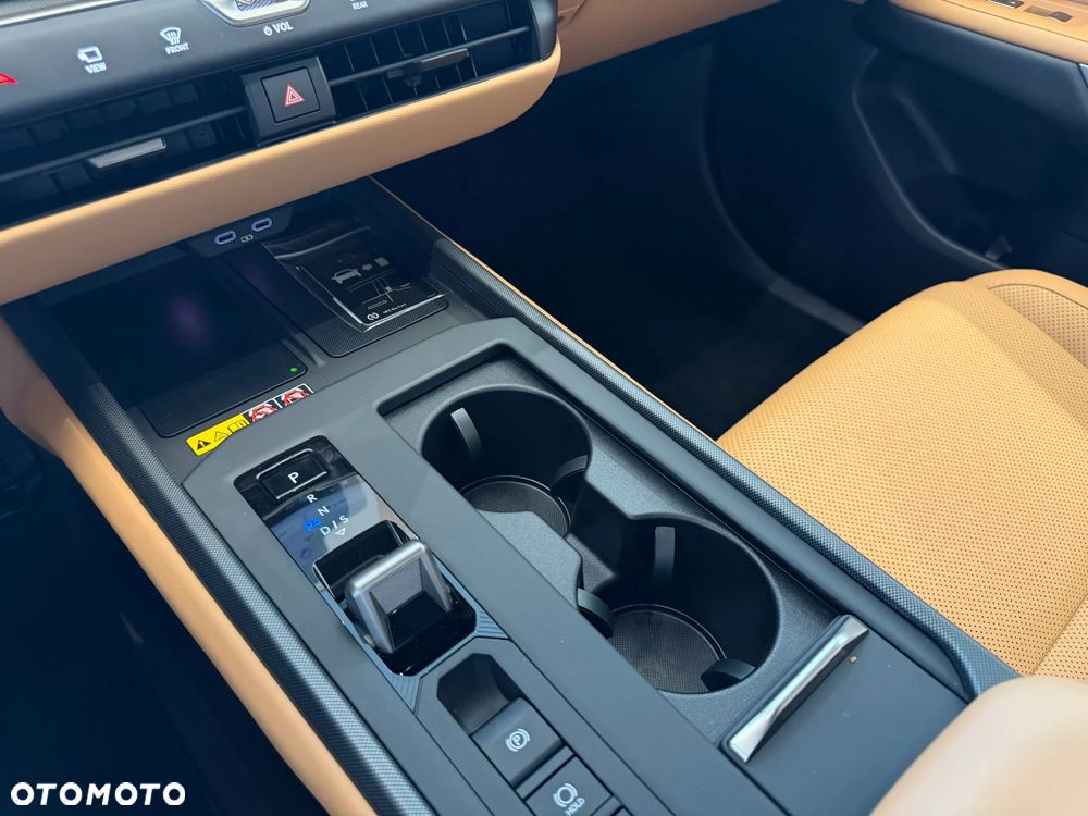 Lexus ES - 22