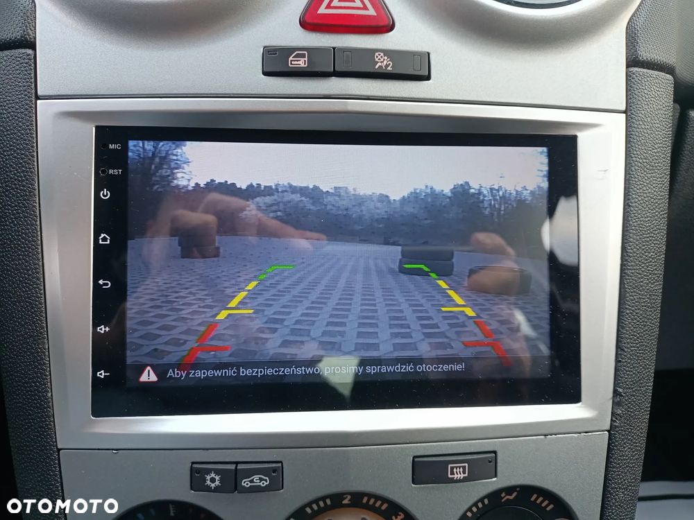 Opel Corsa 1.2 16V Edition - 32