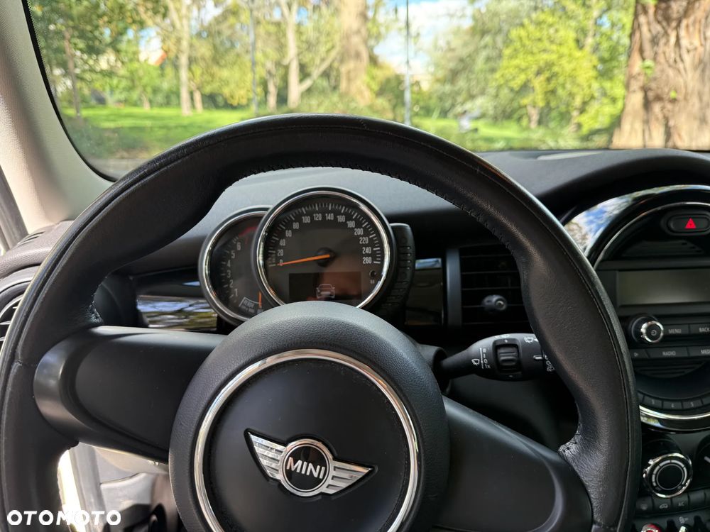 MINI Cooper - 13