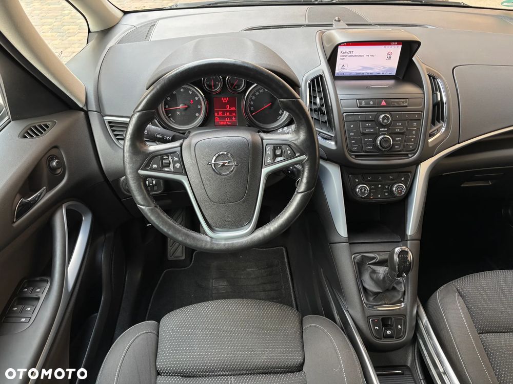 Opel Zafira Tourer 1.4 Turbo drive - 28