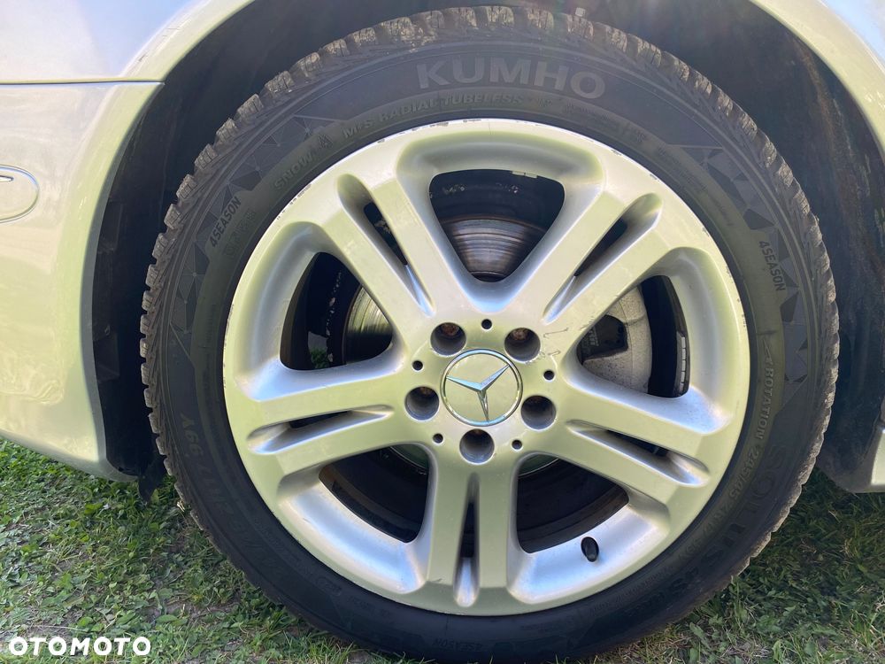 Mercedes-Benz Klasa E - 30