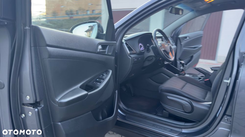 Hyundai Tucson 1.7 CRDI BlueDrive Comfort 2WD - 22