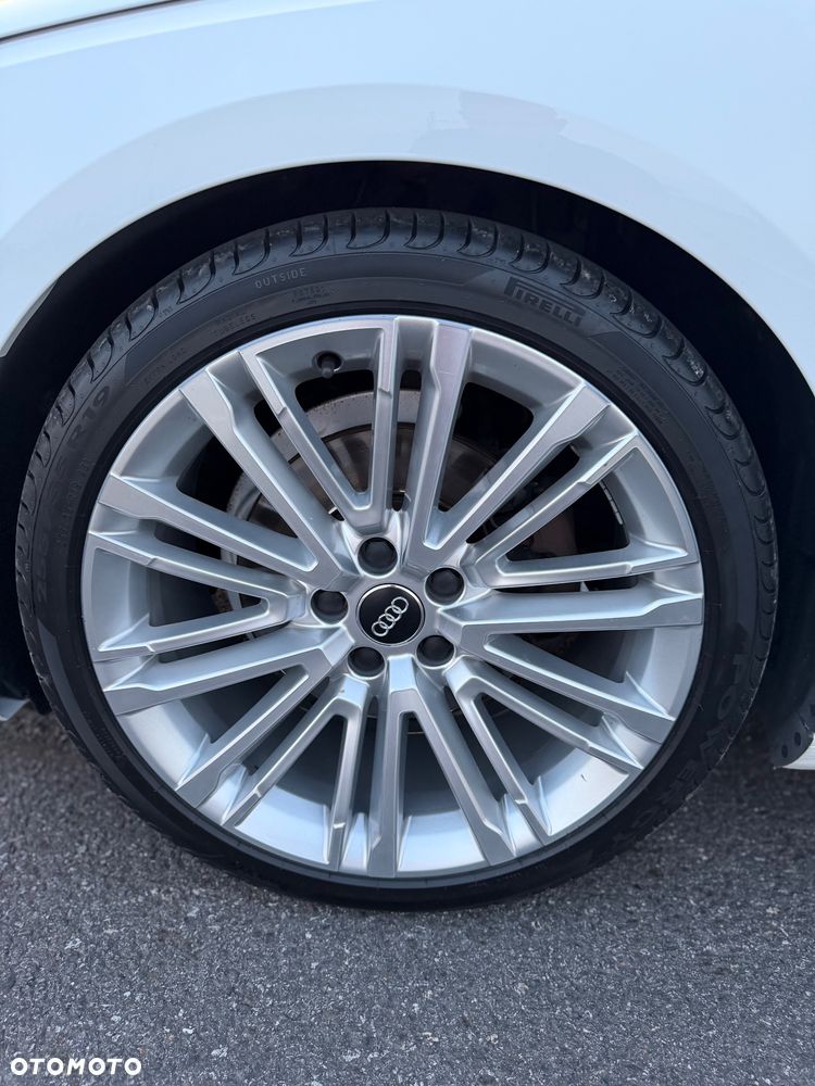 Audi A4 Limousine 35 TFSI mHEV S Line S tronic - 13