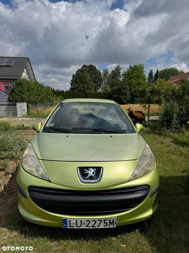 Peugeot 207 - 6