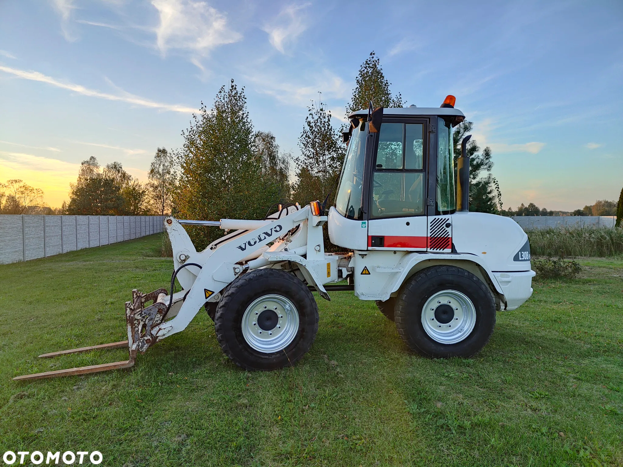 Volvo L30B PRO - 2