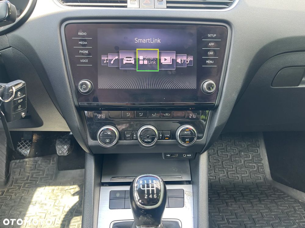 Skoda Octavia 1.4 TSI Ambition - 11