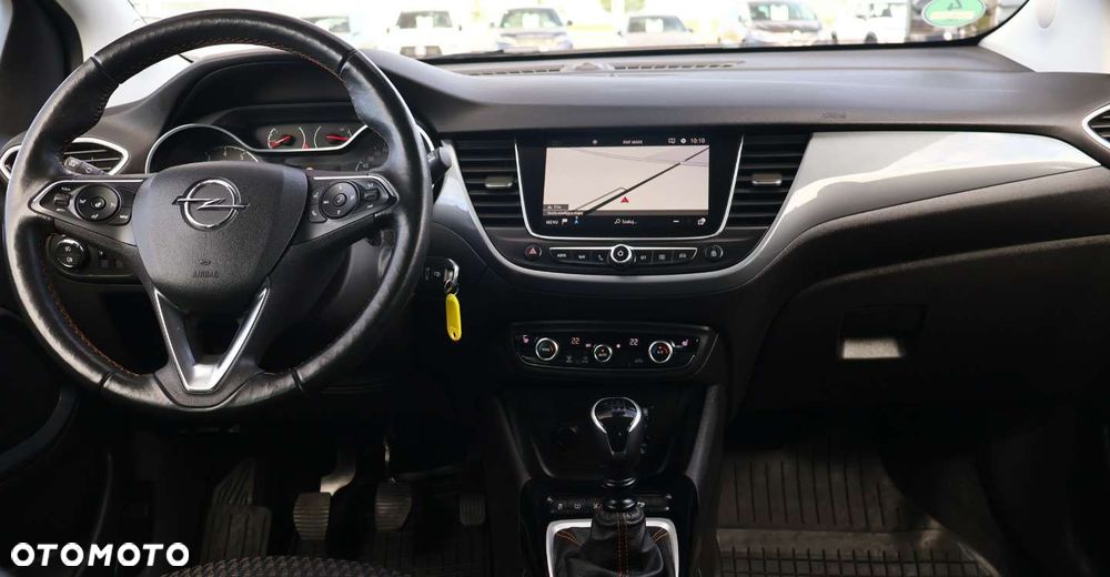 Opel Crossland X - 14