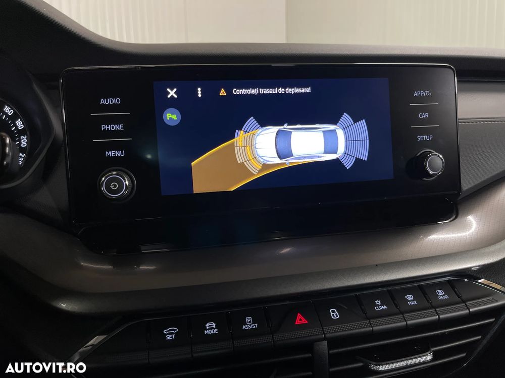 Skoda Octavia 1.5 TSI Ambition - 14