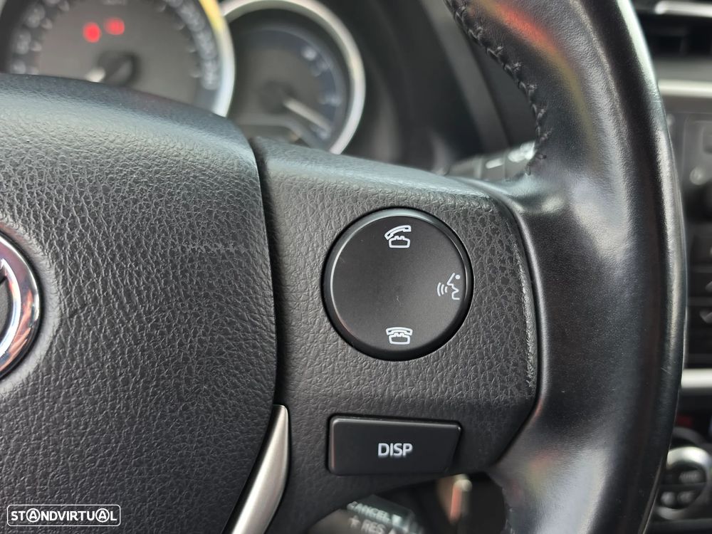 Toyota Auris 1.4 D-4D Comfort - 14