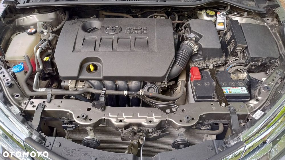 Toyota Corolla 1.6 Active - 28