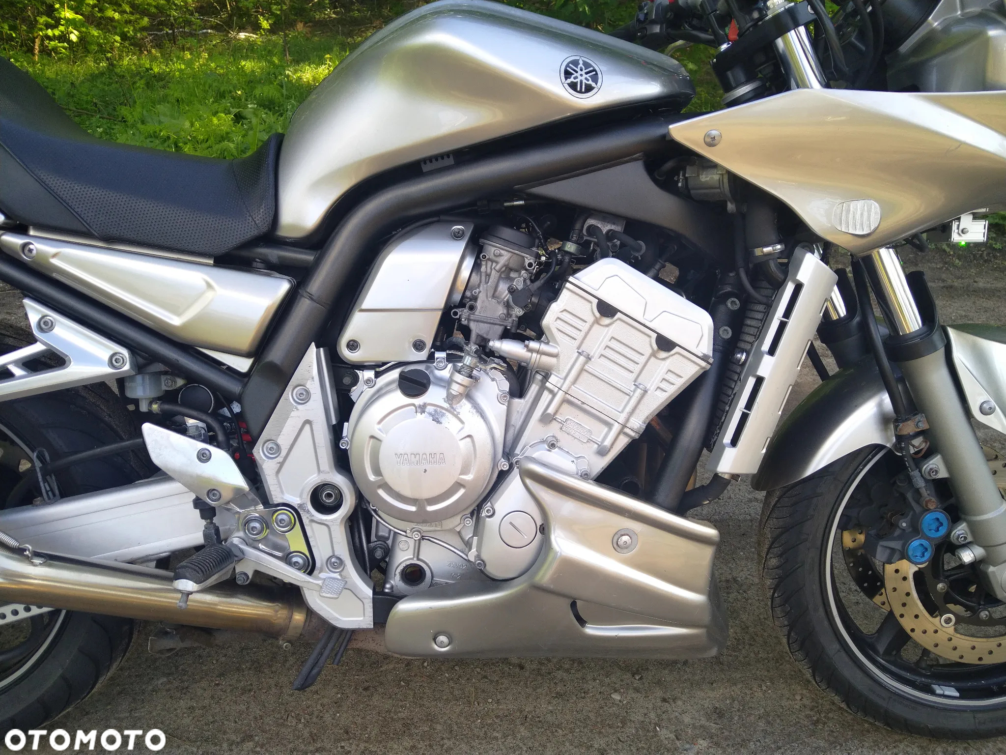 Yamaha FZ - 6