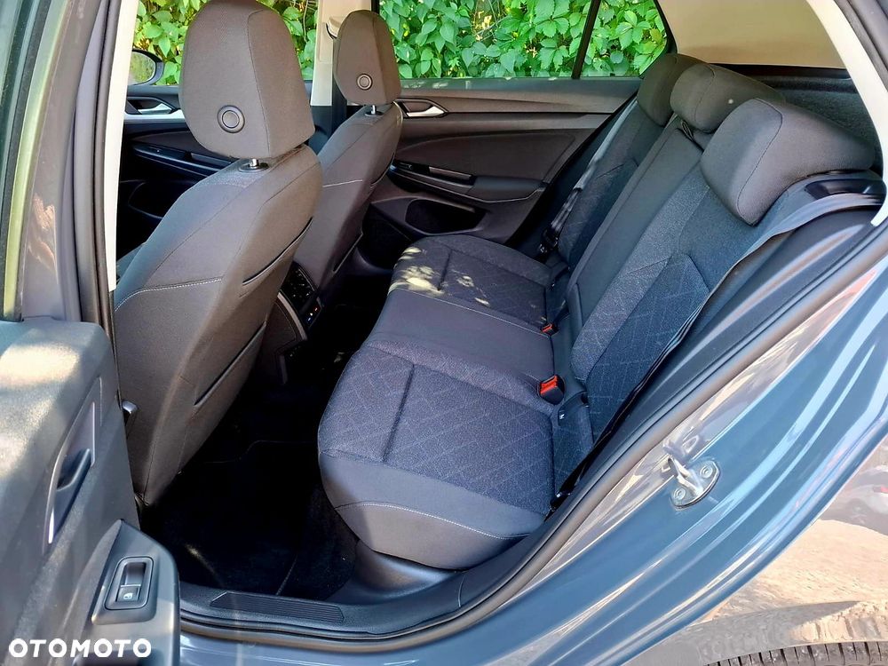 Volkswagen Golf 2.0 TDI SCR Life - 19