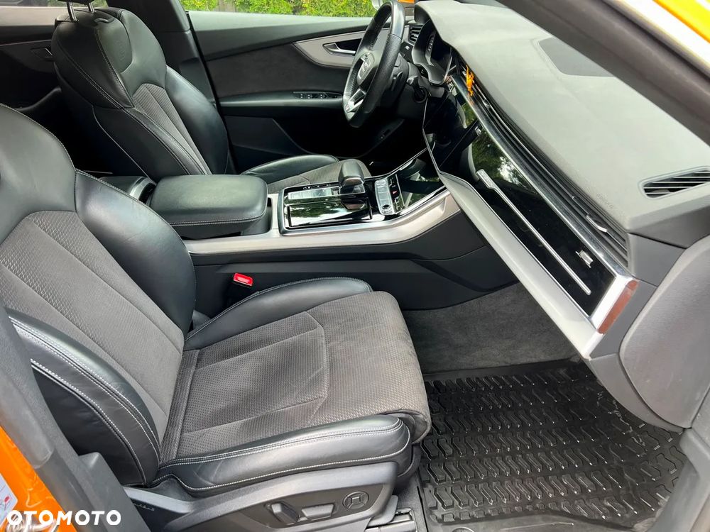 Audi Q8 50 TDI mHEV Quattro Black Edition Tiptronic - 16