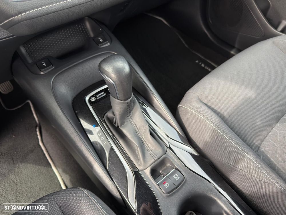 Toyota Corolla 1.8 Hybrid Comfort - 35