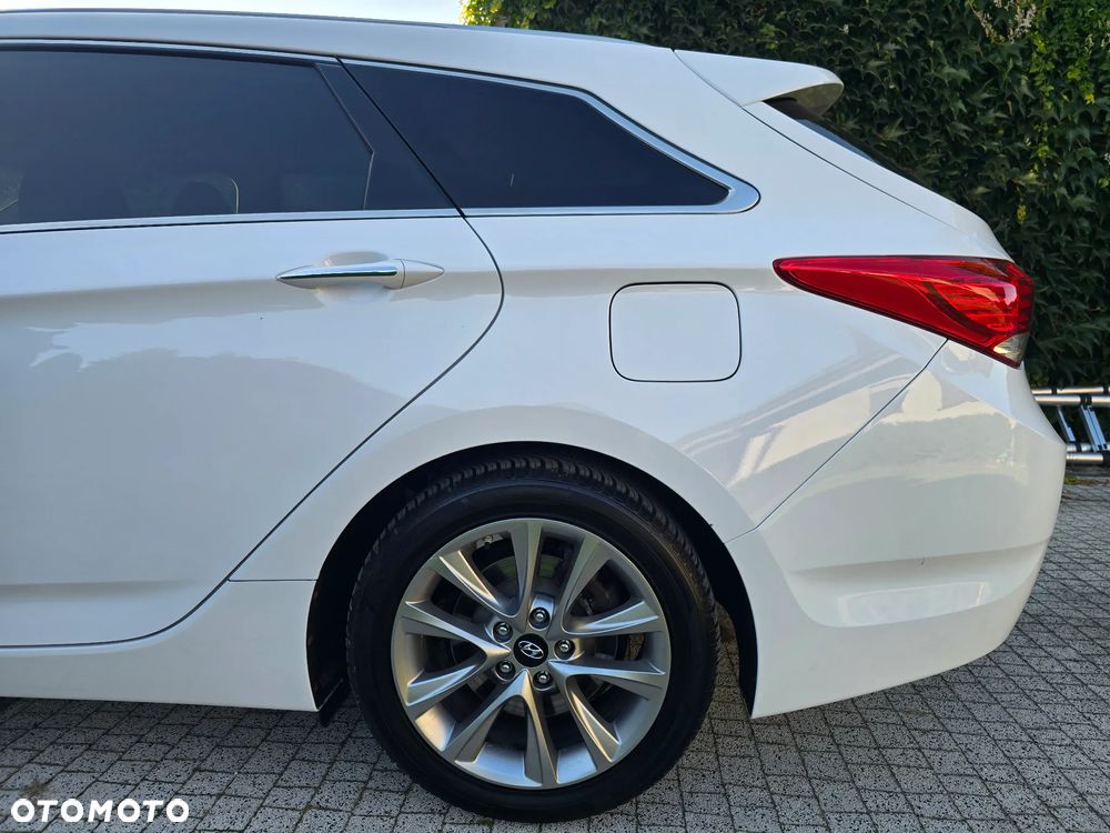 Hyundai i40 i40cw 1.7 CRDi Automatik Fifa World Cup Edition - 8